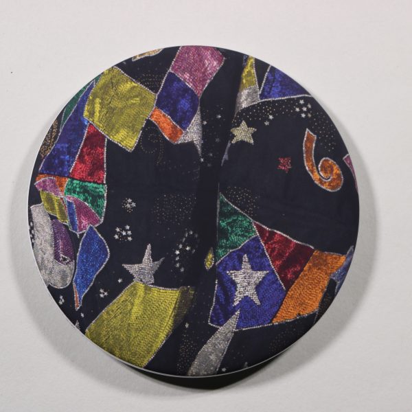 Magnet détail costume clown BNM Magnet détail costume clown BNM