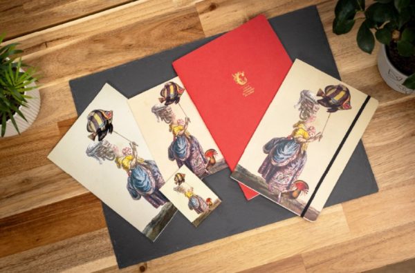 Carnet avec élastique - création M. Christian Lacroix