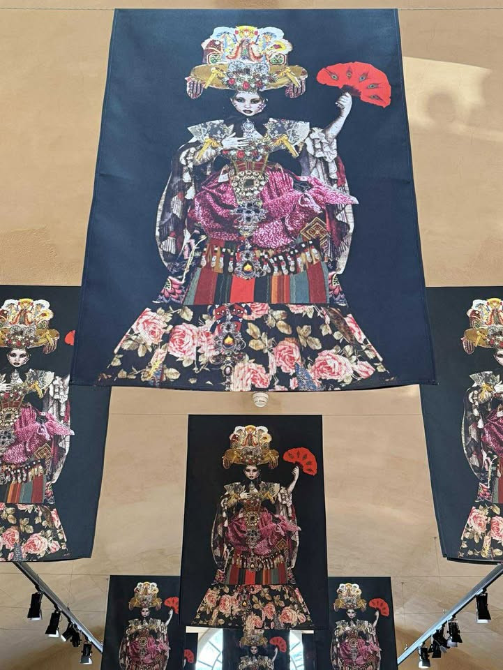 Visuel de l'exposition Christian Lacroix - impression sur tissu